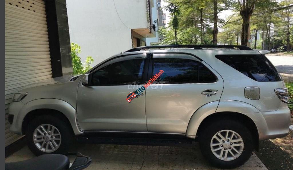 Bán xe Toyota Fortuner 2012