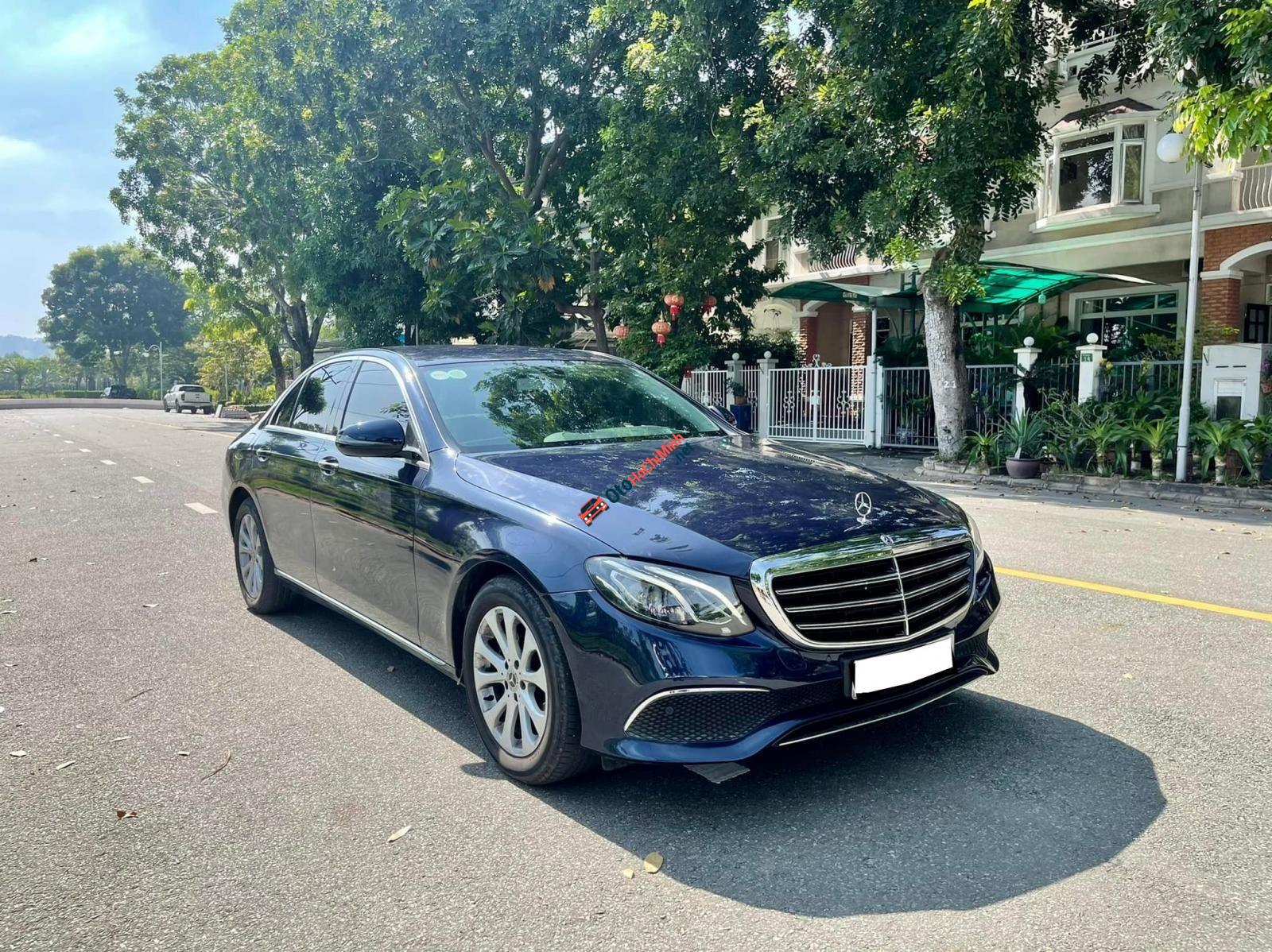 Mercedes-Benz 2018 - Xe đi kỹ, màu xanh, nội thất nâu