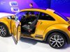 Volkswagen New Beetle 2016 - Cần bán Volkswagen New Beetle đời 2016, màu xanh, xe nhập