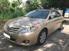 Toyota Camry LE 2010 - Bán xe Toyota Camry LE đời 2010, màu vàng, nhập khẩu