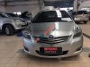 Toyota Vios E 2012 - Bán Toyota Vios E đời 2012, màu bạc số sàn, giá tốt