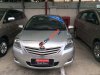 Toyota Vios E 2012 - Bán Toyota Vios E đời 2012, màu bạc, số sàn