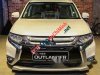 Mitsubishi Outlander CVT   2017 - Bán xe Mitsubishi Outlander CVT 1 cầu 2017, nhập khẩu nguyên chiếc từ Nhật, màu trắng