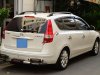 Hyundai i30 CW 2010 - Bán Hyundai i30 CW đời 2010, màu trắng, xe nhập, giá 420tr
