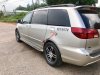 Toyota Sienna 3.5 2004 - Bán Toyota Sienna XLE 3.3 vàng cát 2004, mua mới đập thùng