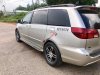 Toyota Sienna XLE 2004 - Bán Toyota Sienna XLE đời 2004, màu vàng, nhập khẩu