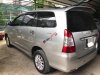 Toyota Innova V 2012 - Bán Toyota Innova V năm 2012, màu bạc, giá chỉ 536 triệu