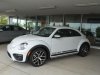 Volkswagen Beetle    2017 - Cần bán xe Volkswagen Beetle năm 2017, màu trắng, nhập khẩu chính hãng
