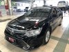 Toyota Camry E 2015 - Bán Camry 2015 màu đen, thiện chí mua xe có giá cực tốt nhé