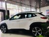 Hyundai Hyundai khác   2018 - Bán Hyundai Kona 2.0 đặc biệt 2018, màu trắng, giá chỉ 674 triệu