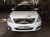 Nissan Teana 2011 - Cần bán Nissan Teana sản xuất 2011, màu trắng giá cạnh tranh