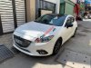 Mazda 3  1.5   2015 - Cần bán xe Mazda 3 1.5 sản xuất 2015, màu trắng còn mới