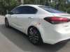 Kia Cerato AT 2016 - Cần bán xe Kia Cerato 2016 số tự động màu trắng