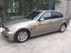 BMW 3 Series 320i 2008 - Gia đình cần bán xe Bmw 320i 2008, số tự động, màu vàng cát