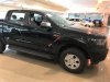 Ford Ranger XLS 4x2 AT 2019 - Bán Ford Ranger XLS 4x2 AT đời 2019, màu đen, xe nhập, 640tr