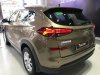 Hyundai Tucson 2.0 AT 2019 - Cần bán Hyundai Tucson 2.0 AT sản xuất 2019, màu vàng 