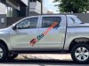 Toyota Hilux MT 2016 - Cần bán lại xe Toyota Hilux MT sản xuất năm 2016, màu bạc còn mới, giá tốt