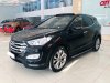 Hyundai Santa Fe 2015 - Cần bán Hyundai Santa Fe đời 2015, màu đen, xe gia đình