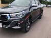 Toyota Hilux 2019 - Cần bán Toyota Hilux đời 2019 còn mới, màu đen