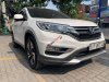Honda CR V   2016 - Cần bán gấp Honda CR V đời 2016, màu trắng như mới, giá tốt