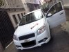Chevrolet Aveo 2017 - Cần bán Chevrolet Aveo LTZ AT sản xuất năm 2017, màu trắng xe gia đình, giá chỉ 263 triệu