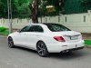Mercedes-Benz E200 2020 - Bán xe Mercedes E200 Sport màu trắng/đen 2020 siêu mới lướt - Trả trước 900 triệu nhận xe