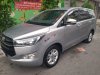 Toyota Innova E 2016 - Cần bán xe Toyota Innova E model 2017 màu bạc, xe gia đình, giá tốt