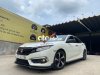 Honda Civic 2017 - Cần bán lại xe Honda Civic đời 2017, màu trắng, giá tốt