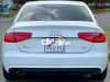 Audi A4 2012 - Cần bán lại xe Audi A4 sản xuất 2012, màu trắng, nhập khẩu nguyên chiếc