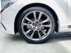 Mazda 6 2017 - Cần bán gấp Mazda 6 2.5 Premium sản xuất 2017, màu trắng, giá tốt