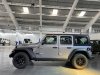 Jeep Wrangler 2021 - Huyền thoại chính hãng tại Việt Nam