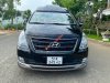Hyundai Starex 2017 - Màu đen