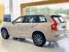 Volvo XC90 2022 - Tặng voucher 20 triệu - Bộ quà tặng Volvo - bảo dưỡng 3 năm miễn phí, bảo hành 3 năm không giới hạn KM