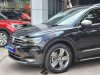 Volkswagen Tiguan 2018 - Xe Đức đăng ký năm 2020, xe còn mới, sử dụng ít, full lịch sử hãng, đã trang bị thêm nhiều option