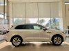 Volkswagen Touareg Luxury 2023 - màu trắng sang trọng, đẹp mắt, đầy option cho khách hàng đẳng cấp, giảm ngay 225tr cho khách mua xe tháng nà