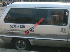Toyota Van 1985 - Cần bán Toyota Van đời 1985, màu bạc