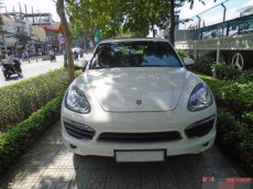 Porsche Cayenne S  4.8 2011 - Cần bán Porsche Cayenne S 4.8 đời 2011, màu trắng, nhập khẩu