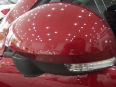 Volkswagen Tiguan 2016 - Bán Volkswagen Tiguan 2.0l, đời 2016, màu đỏ, xe nhập nguyên chiếc Đức, Dòng xe gầm cao sang trọng. Tặng 209 triệu