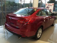 Ford Focus  Ecoboost  2016 - Ford Focus 2016, giảm giá sát sàn, khuyến mãi cực nhiều