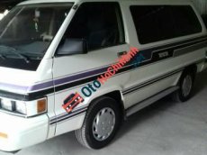 Toyota Van   1985 - Bán Toyota Van đời 1985, màu trắng, giá tốt