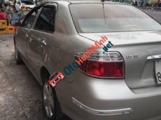 Toyota Vios G  2004 - Cần bán lại xe Toyota Vios G sản xuất 2004, màu bạc, giá tốt