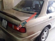 Nissan Sunny 1992 - Bán xe Nissan Sunny sản xuất 1992, màu vàng