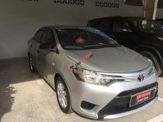 Toyota Vios J 2014 - Cần bán Toyota Vios 2014, màu bạc, hộp số sàn. Hỗ trợ vay 70%