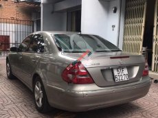 Mercedes-Benz E class E240 2004 - Cần bán gấp Mercedes E240 đời 2004, 335tr