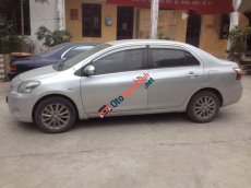 Toyota Vios G 2013 - Cần bán Toyota Vios G sản xuất 2013, màu bạc, giá chỉ 328 triệu