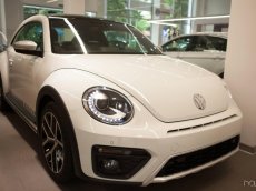Volkswagen Beetle  Dune 2017 - Bán Volkswagen Beetle Dune, (màu trắng, đen, vàng), xe mới 100% nhập khẩu chính hãng LH: 0933.365.188