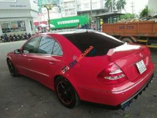 Mercedes-Benz E class  E240 2004 - Bán Mercedes E240 sản xuất 2004, màu sơn đỏ sang trọng