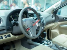 Nissan Navara E 2018 - Cần bán Nissan Navara E năm 2018, màu vàng, xe nhập