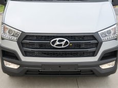 Hyundai Xe khách 2018 - Bán xe Hyundai Solati 16 chỗ, xe giao nhanh