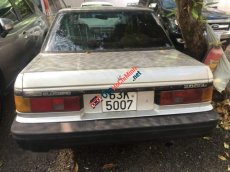 Nissan Bluebird   1988 - Cần bán gấp Nissan Bluebird sản xuất năm 1988, màu bạc, xe đẹp